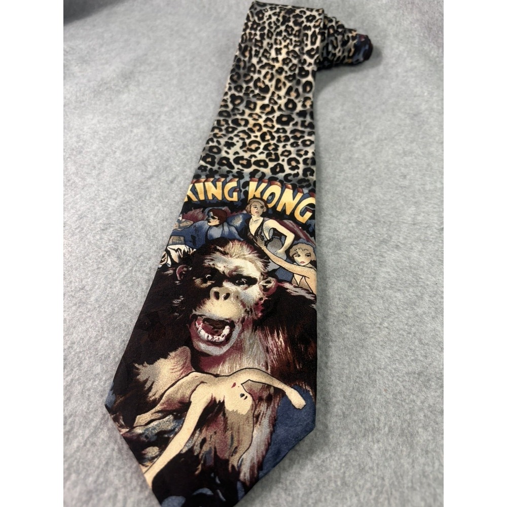 Vintage 1992 King Kong American Film Classics Leopard‎ Print Graphic Silk Tie